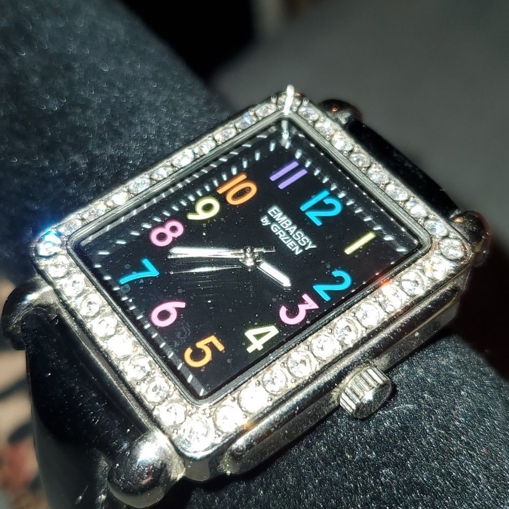 NEW EMBASSY BY GRUEN Colorful Face Rhinestone Cass Black Patent Band Watch‎